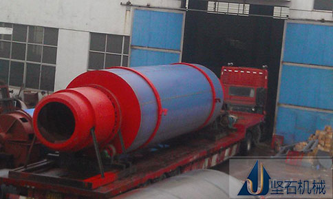 廣西來賓客戶鋸末烘干機發貨現場